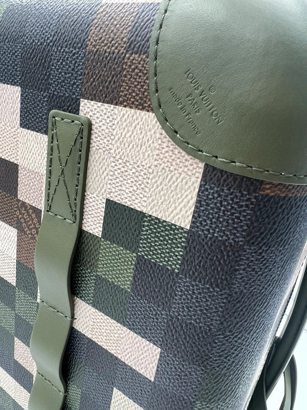 Louis Vuitton Horizon 55 Damo. Green