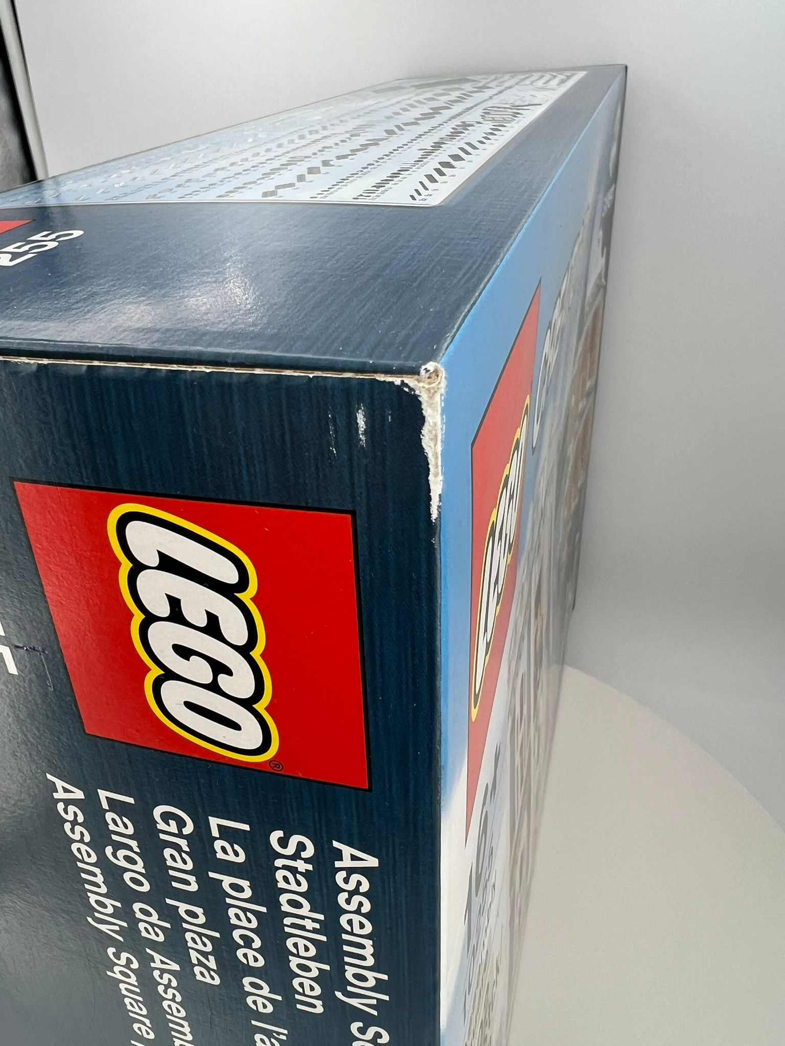 LEGO Creator Expert: Assembly Square / Stadtleben 10255