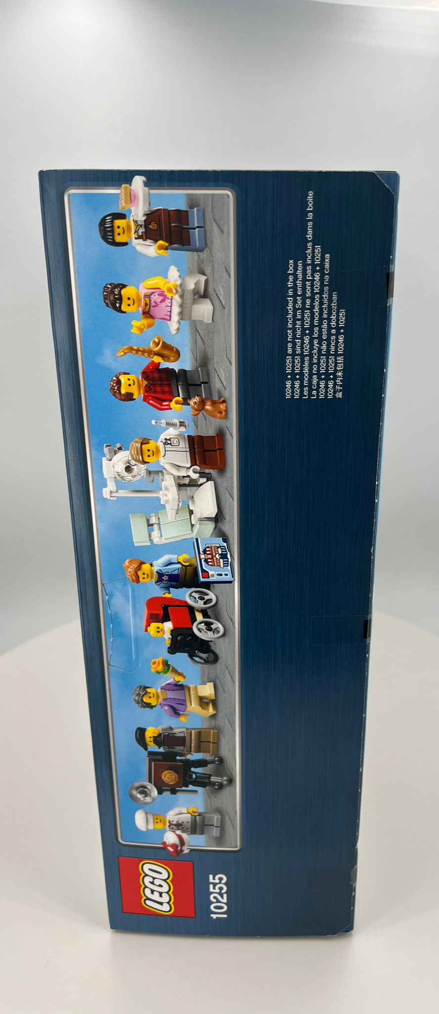 LEGO Creator Expert: Assembly Square / Stadtleben 10255