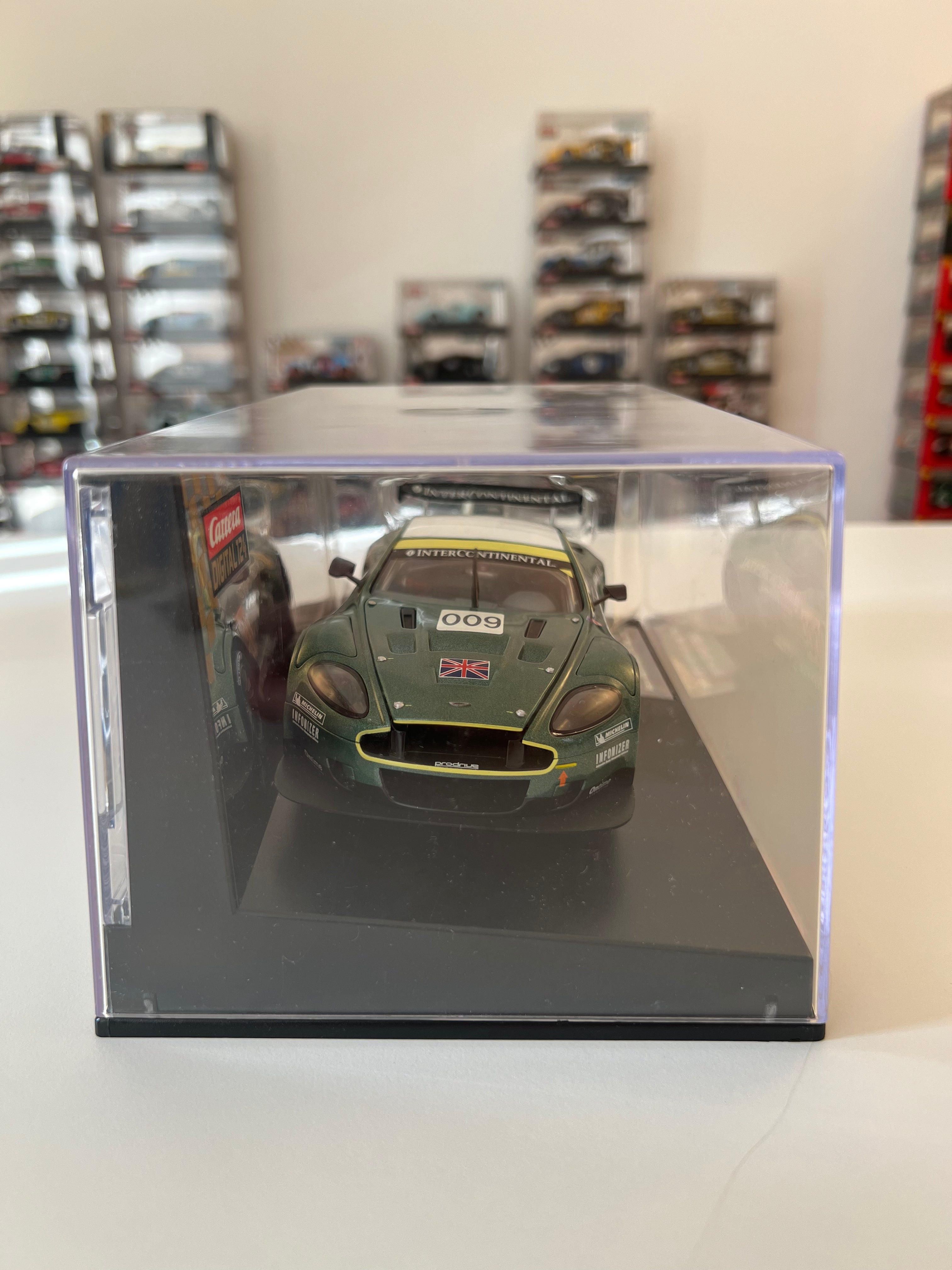 Carrera Digital 124 23747 Aston Martin DBR9