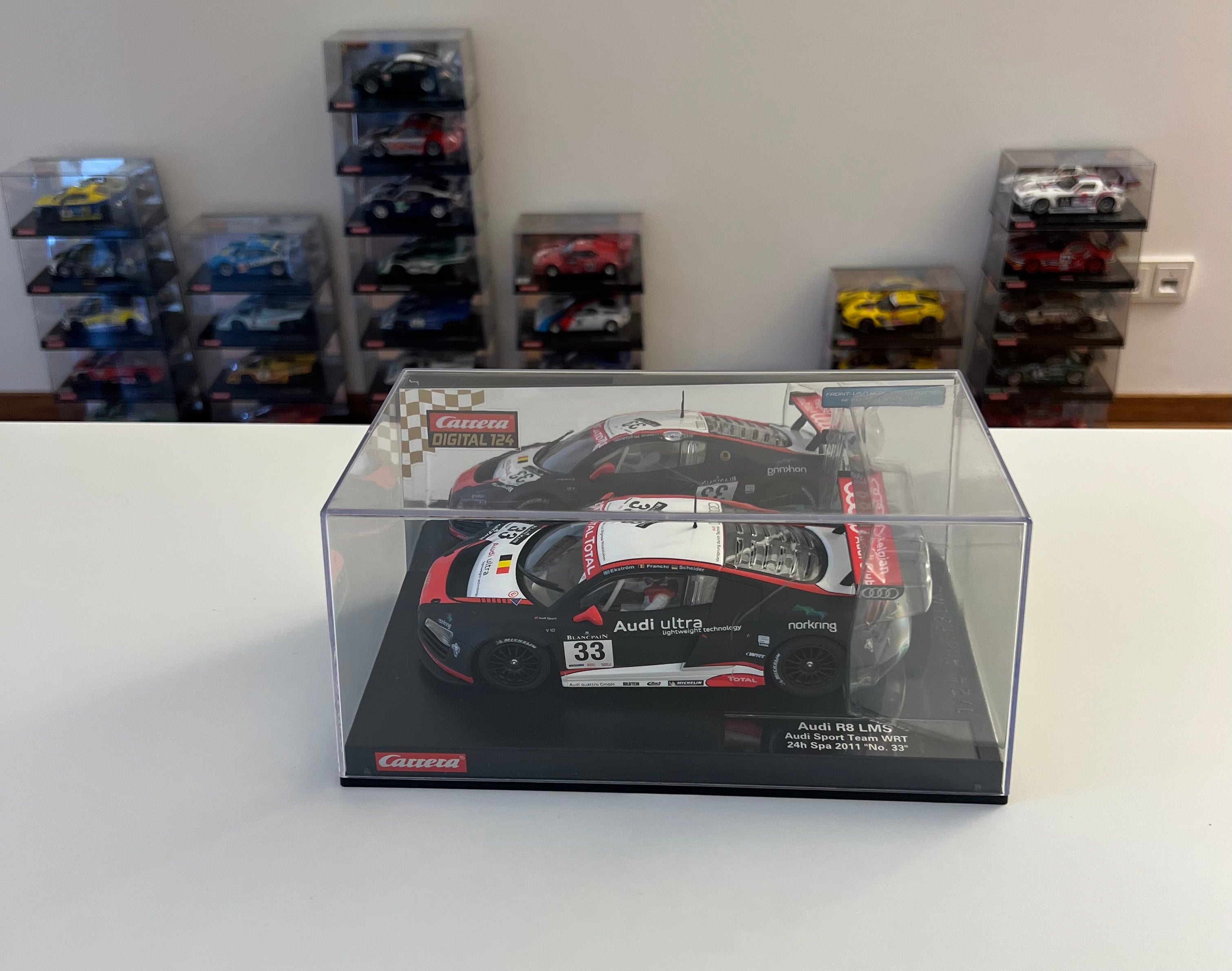 Carrera Digital 124 23775 Audi R8 LMS