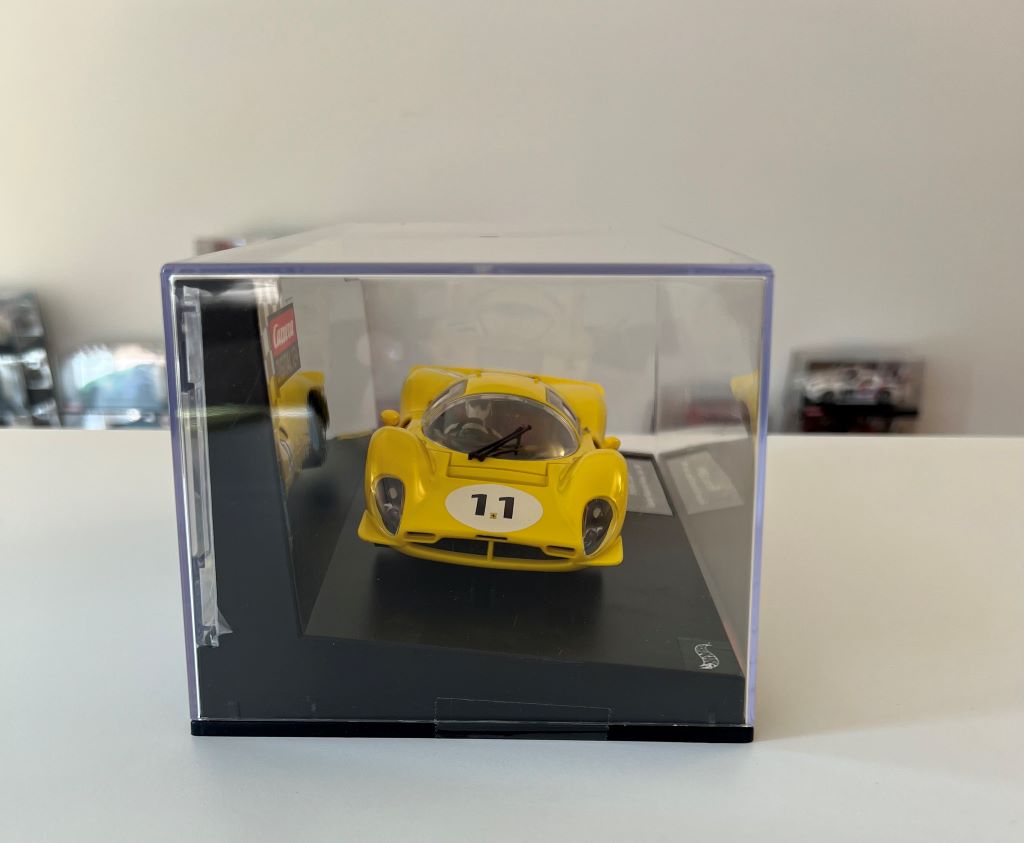 Carrera Digital 124 23709 Ferrari 330 P4