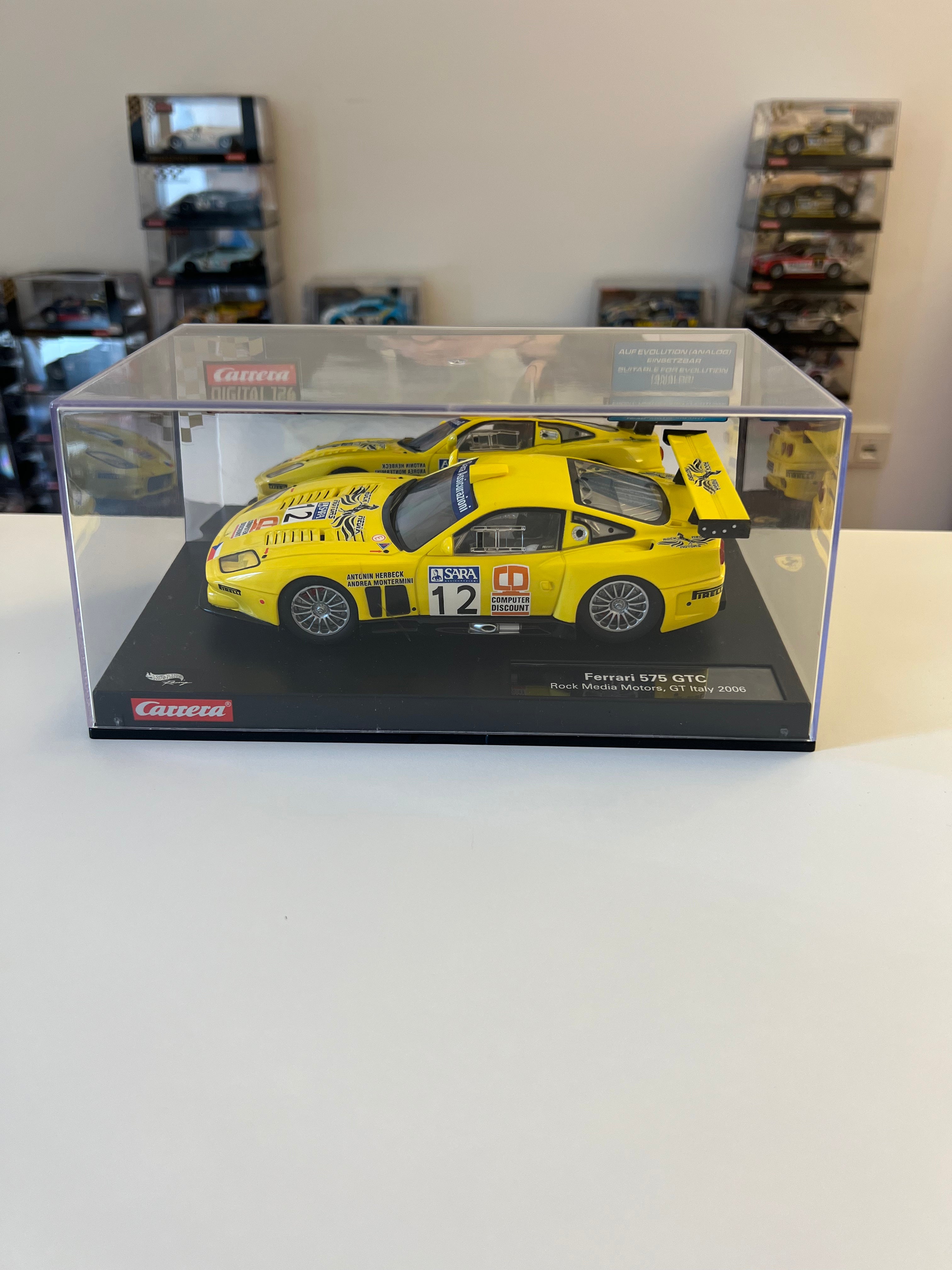 Carrera Digital 124 23719 Ferrari 575 GTC