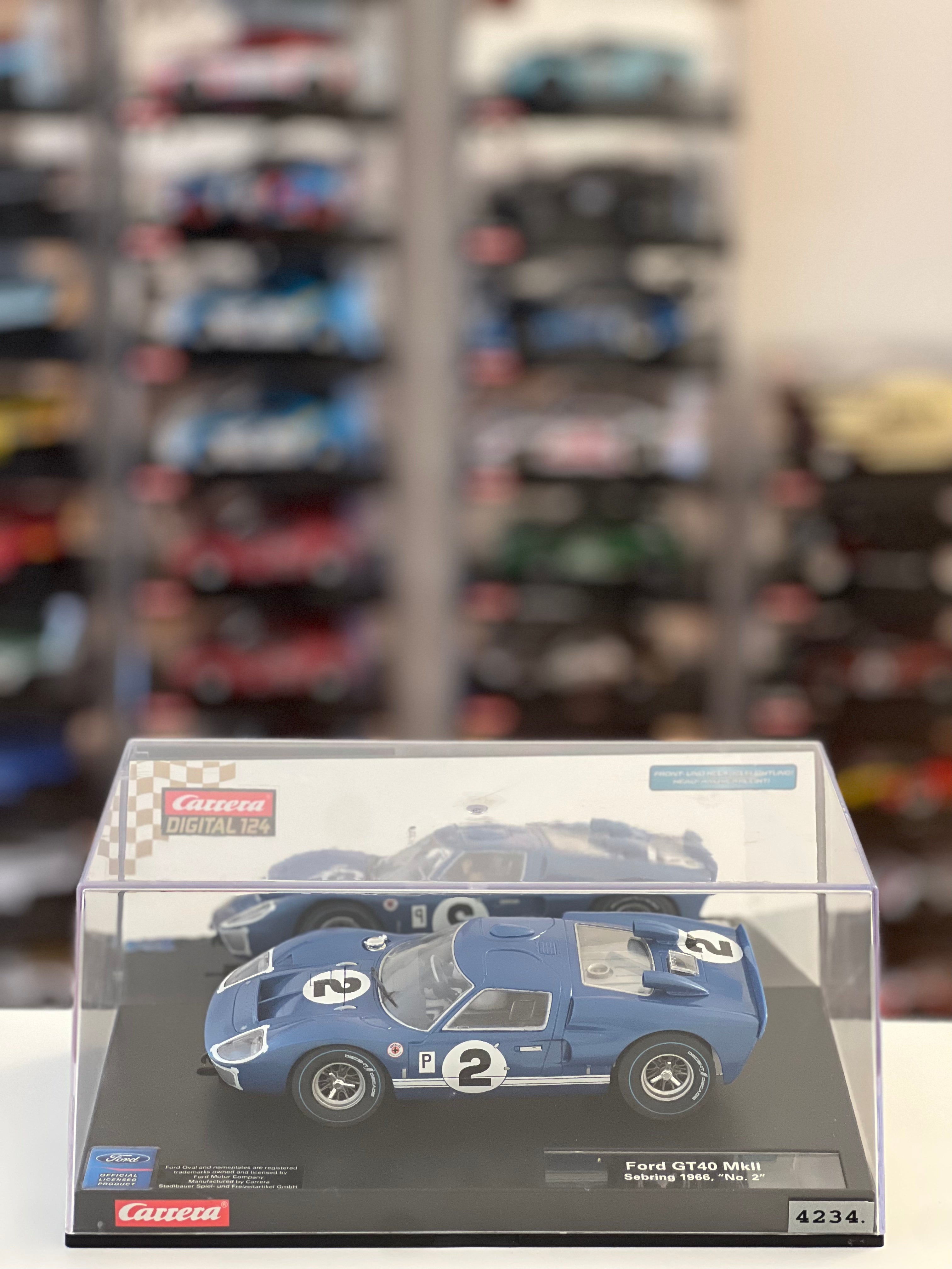 Carrera Digital 124 23746 Ford GT 40 MK II