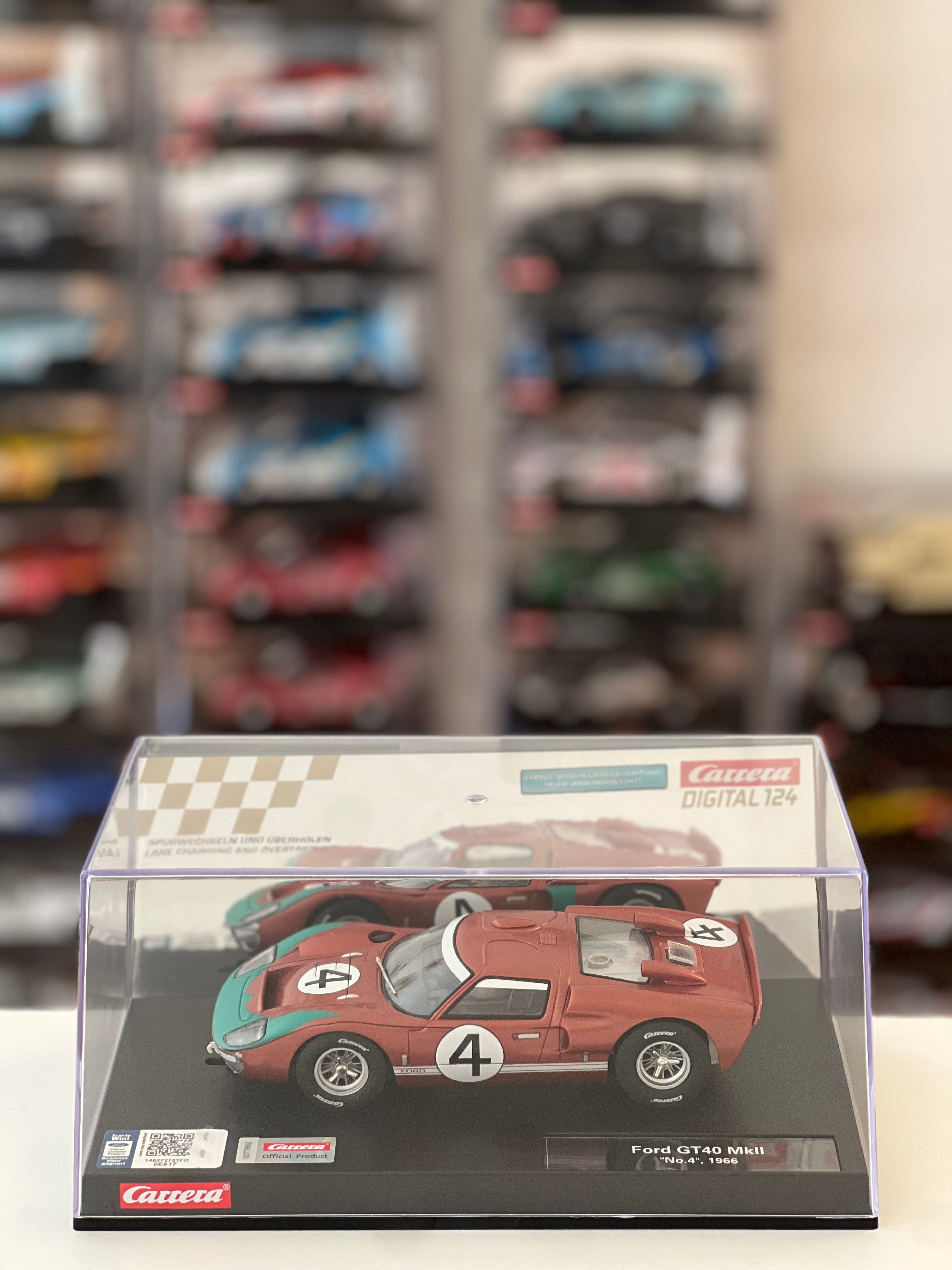 Carrera Digital 124 23896 Ford GT 40 MK II