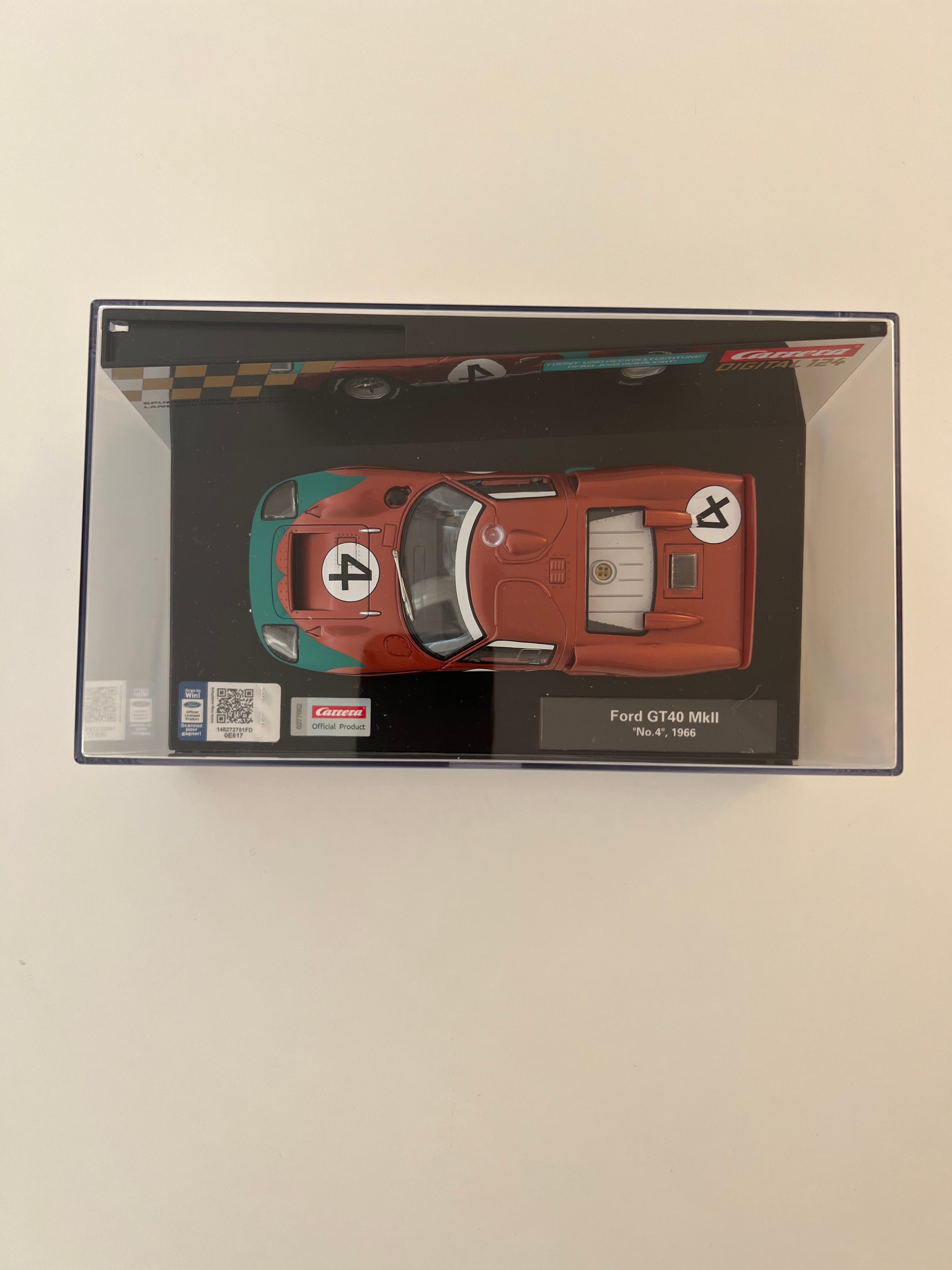 Carrera Digital 124 23896 Ford GT 40 MK II