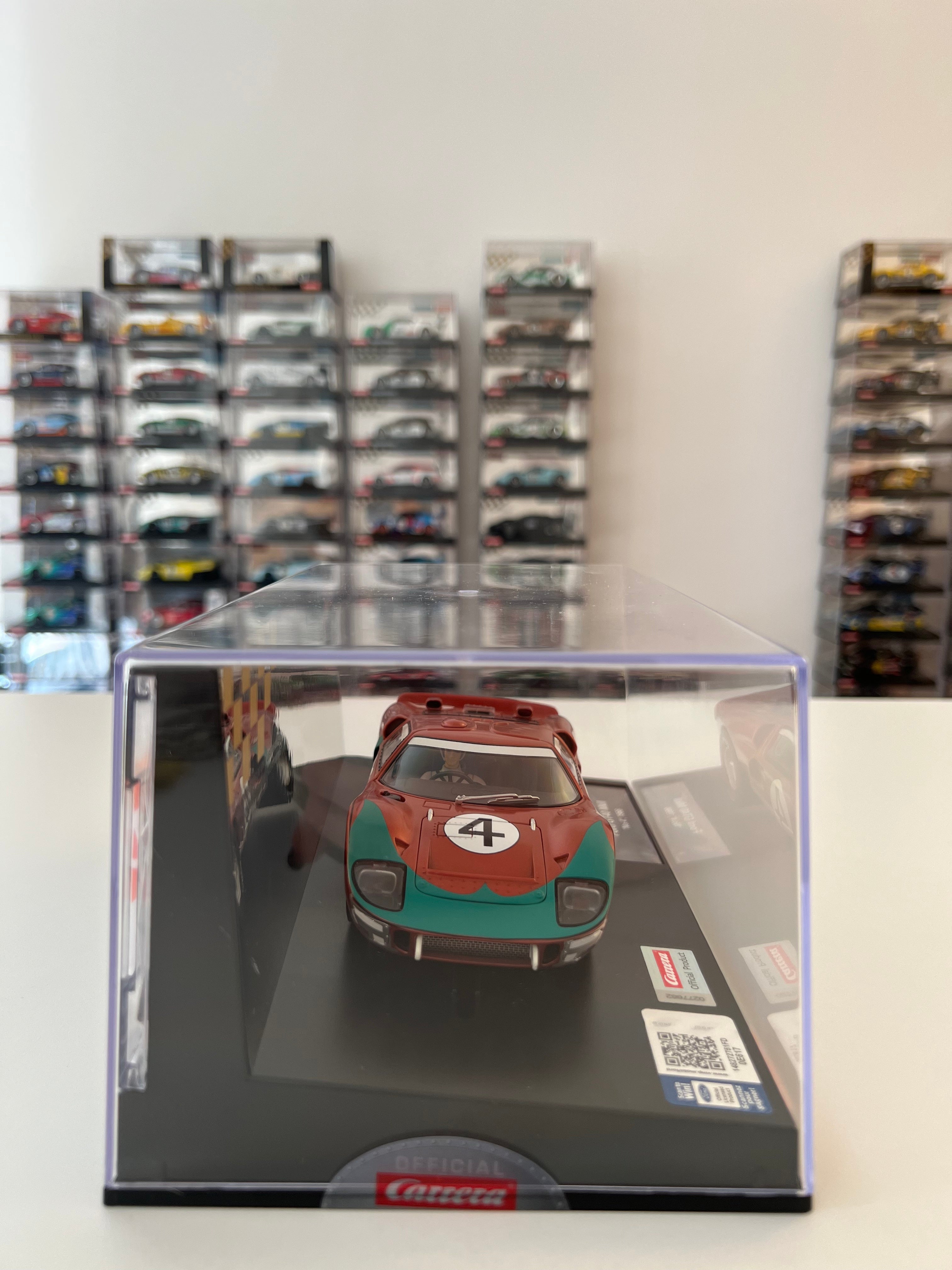 Carrera Digital 124 23896 Ford GT 40 MK II