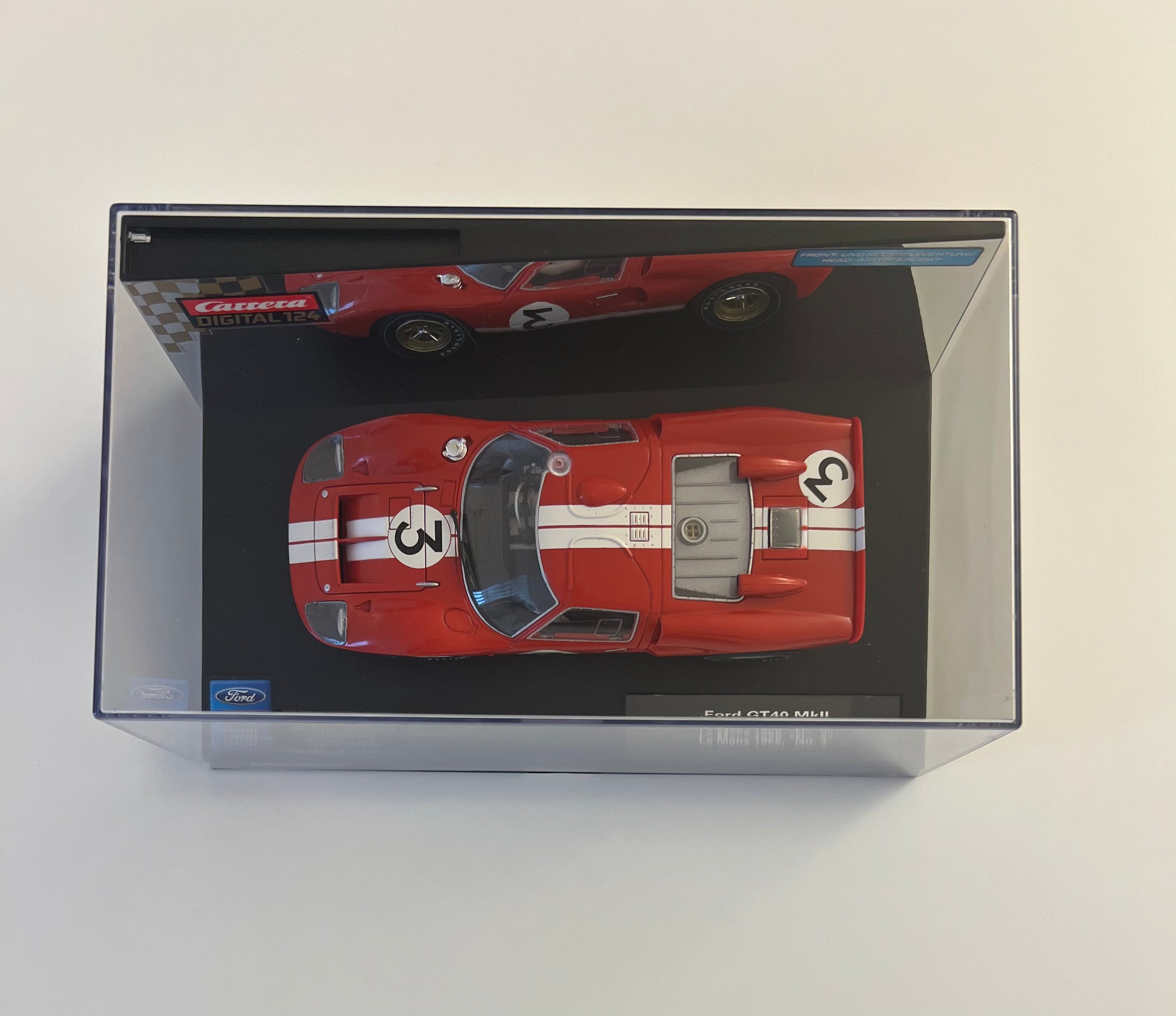 Carrera Digital 124 23736 Ford GT 40 MK II