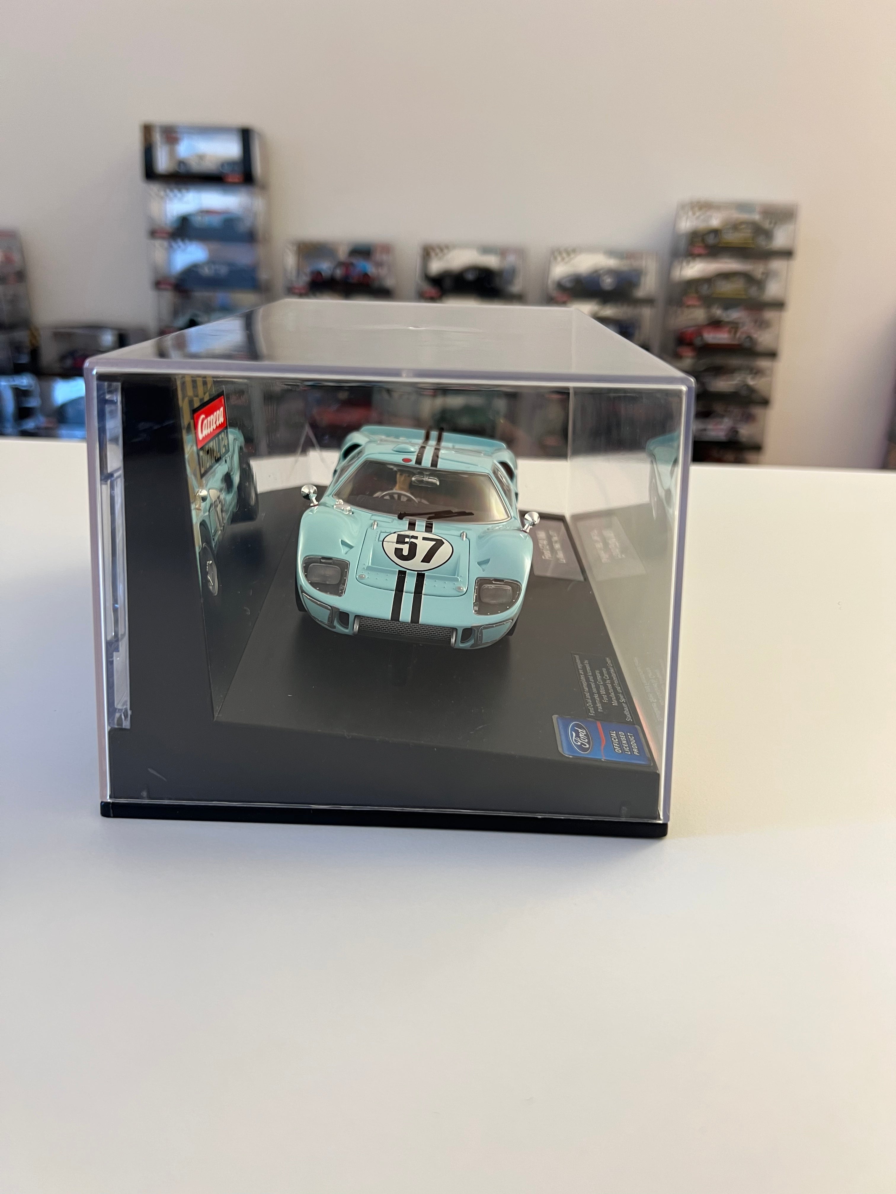 Carrera Digital 124 23735 Ford GT 40 Mk II