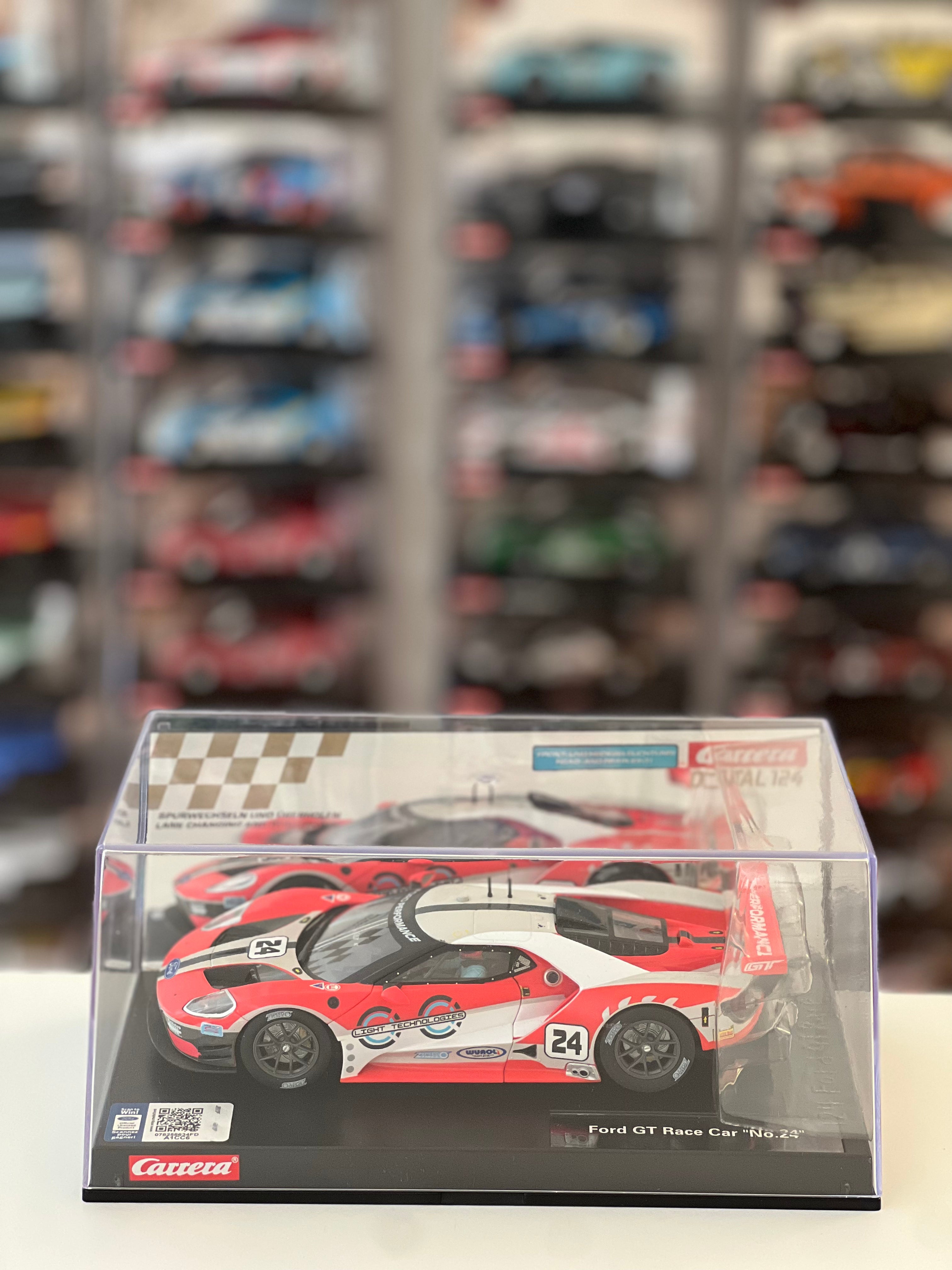 Carrera Digital 124 23841 Ford GT Race Car