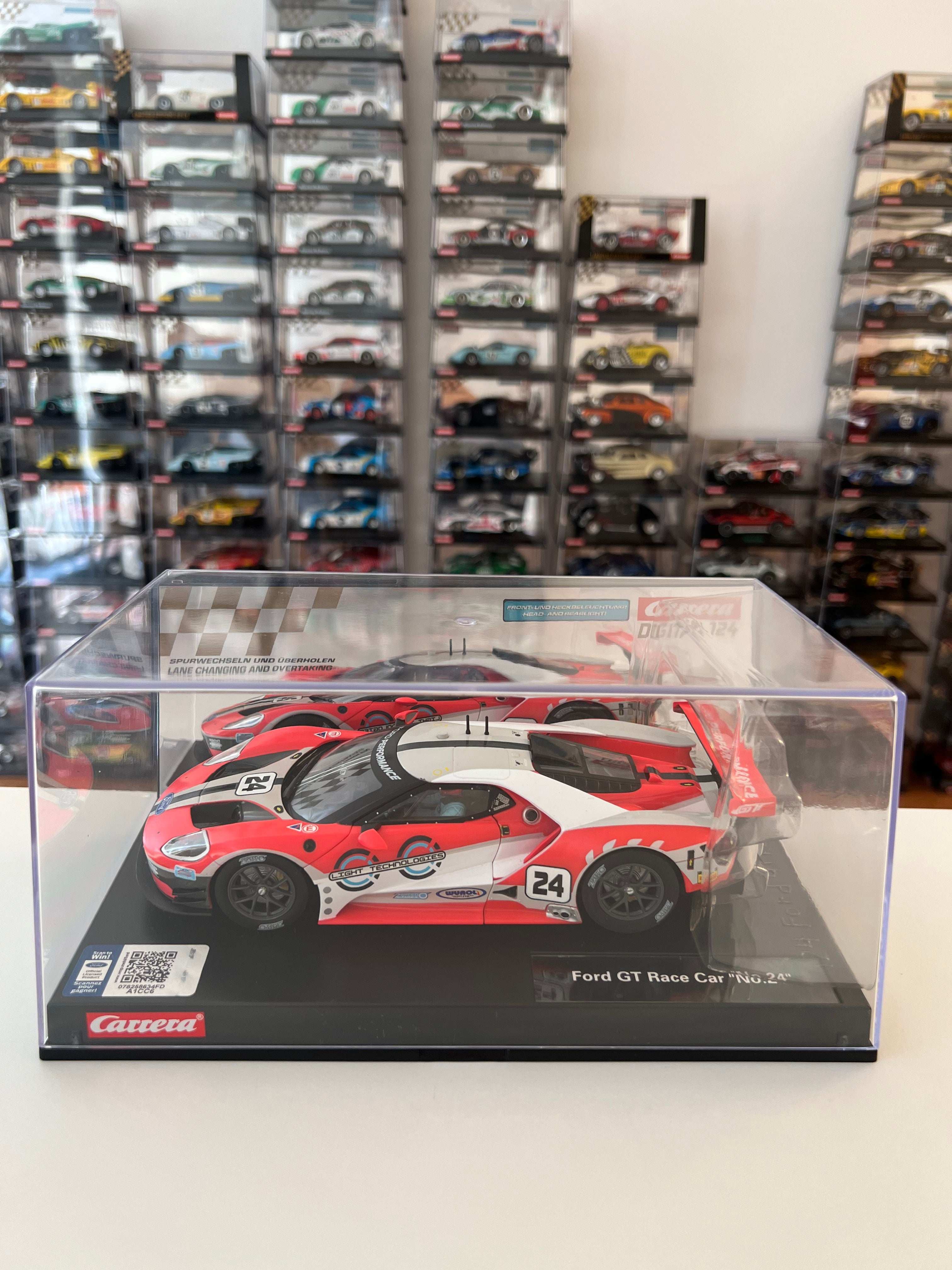 Carrera Digital 124 23841 Ford GT Race Car