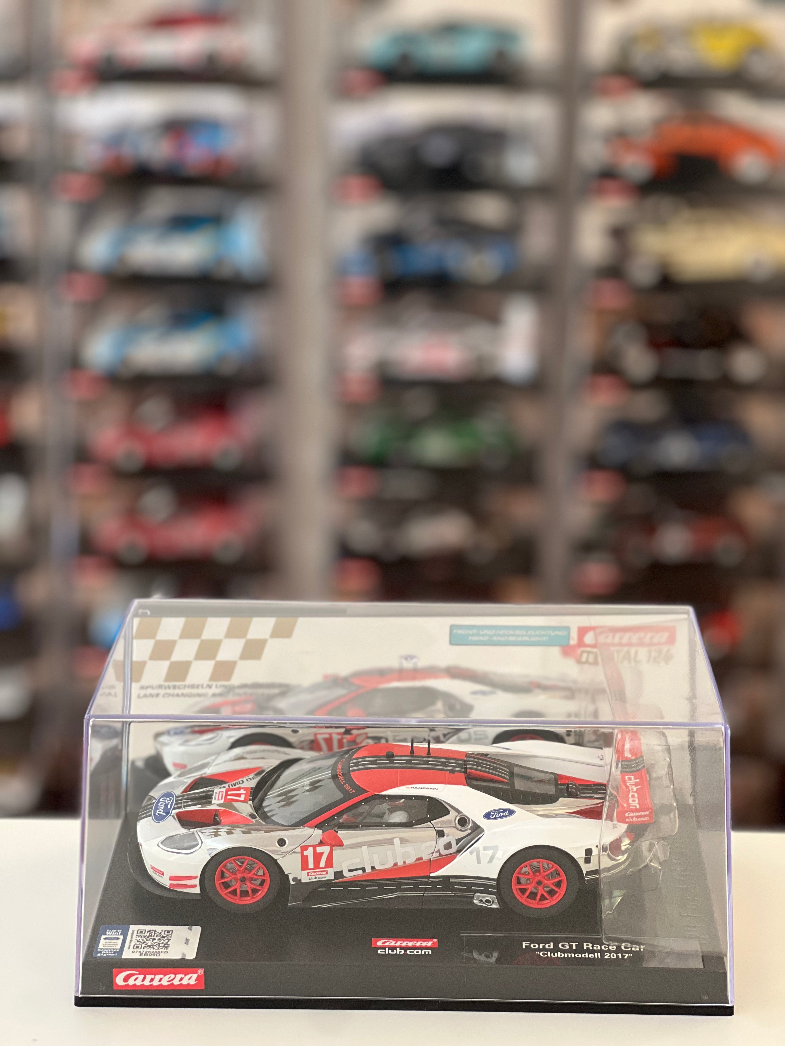 Carrera Digital 124 23851 Ford GT Race Car