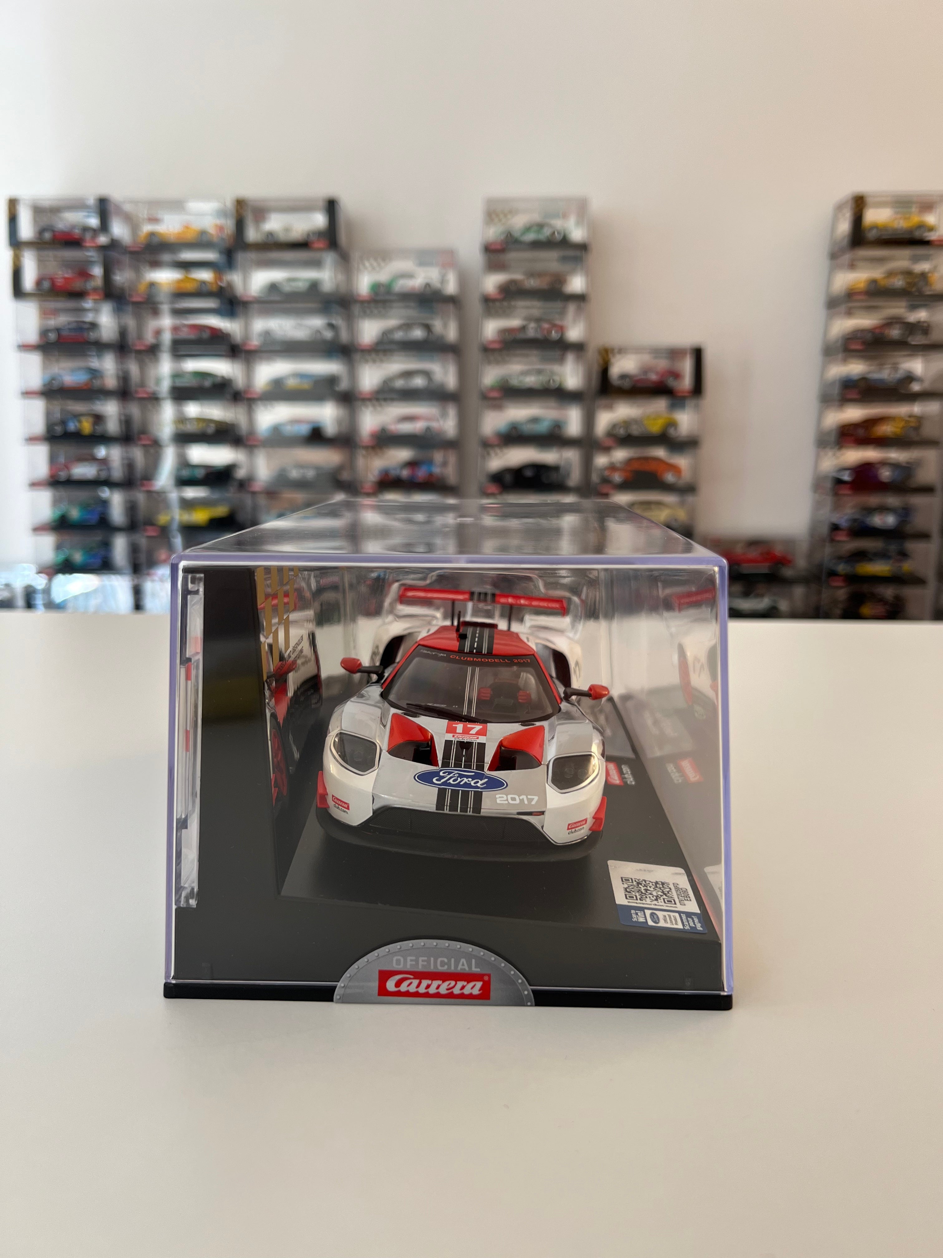 Carrera Digital 124 23851 Ford GT Race Car