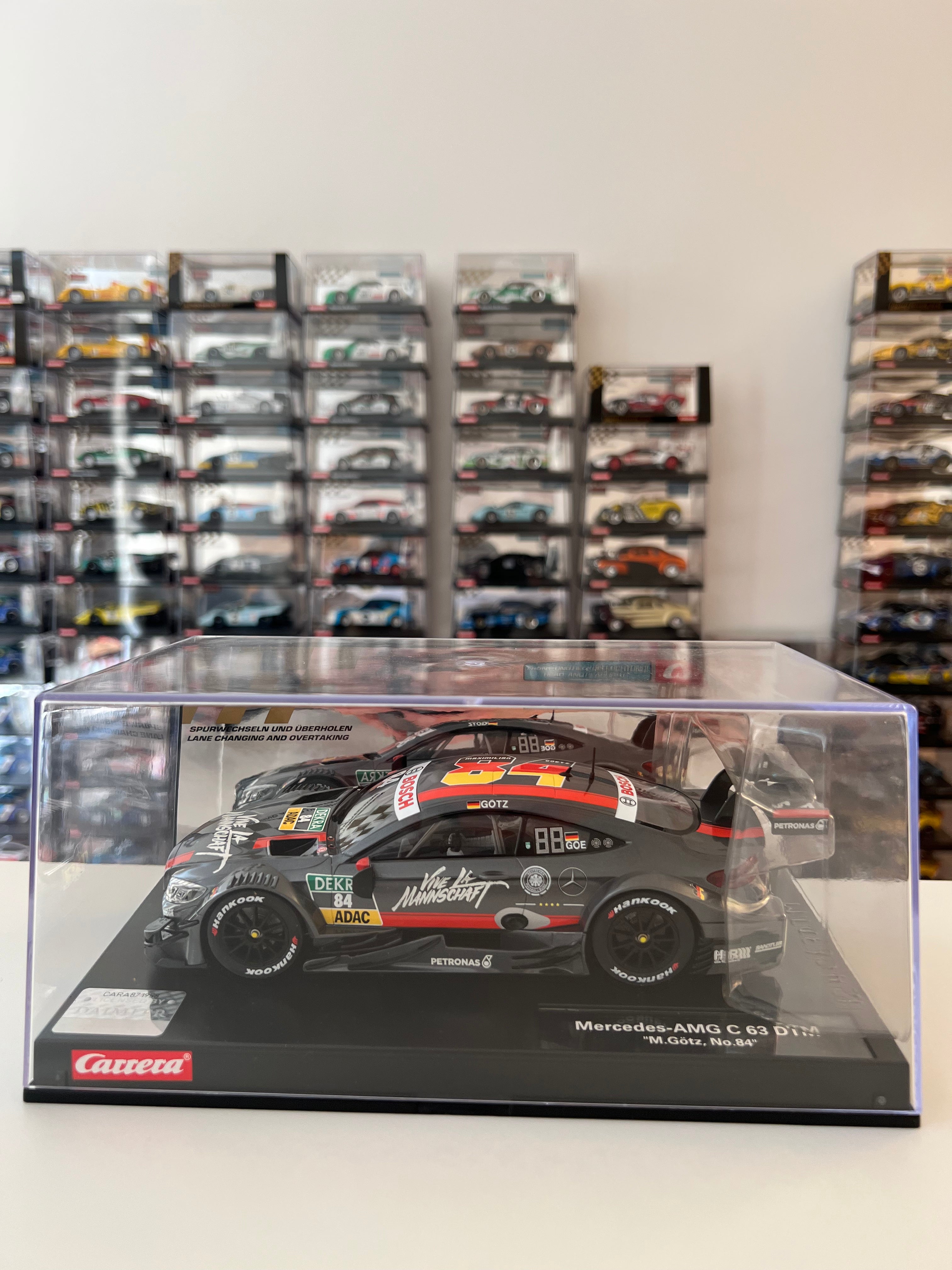 Carrera Digital 124 23850 Mercedes-AMG C63 DTM