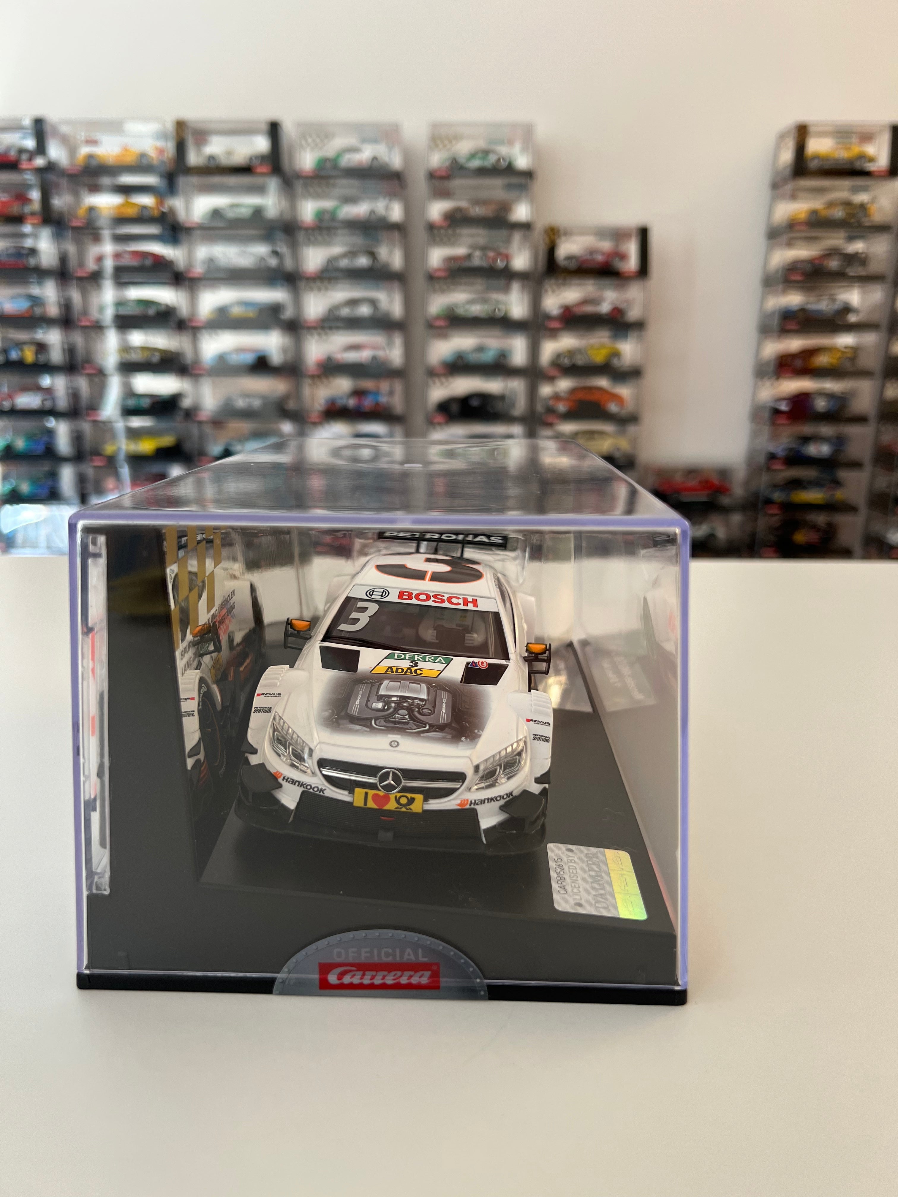 Carrera Digital 124 23852 Mercedes-AMG C63 DTM