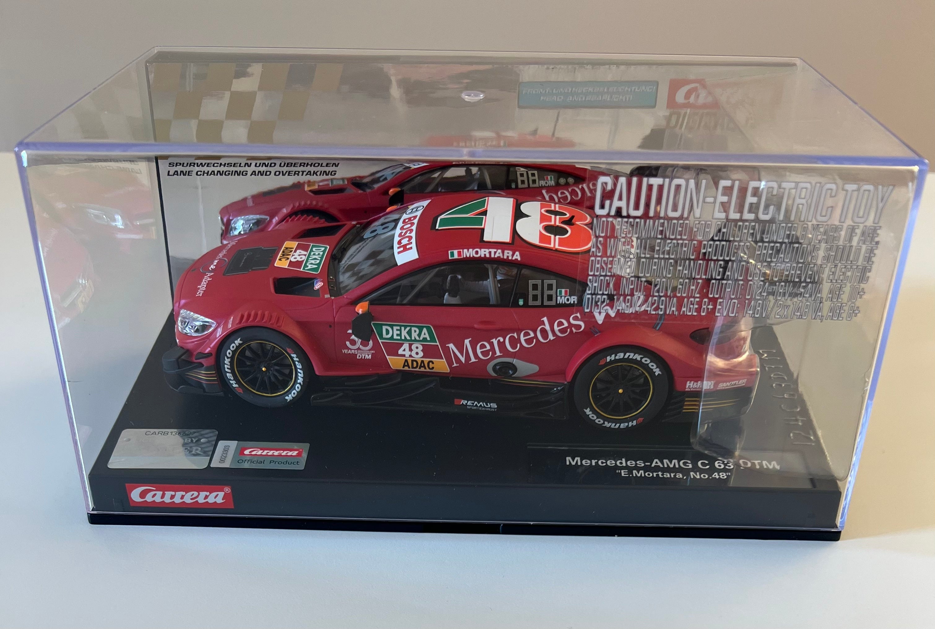 Carrera Digital 124 23882 Mercedes-AMG C63 DTM