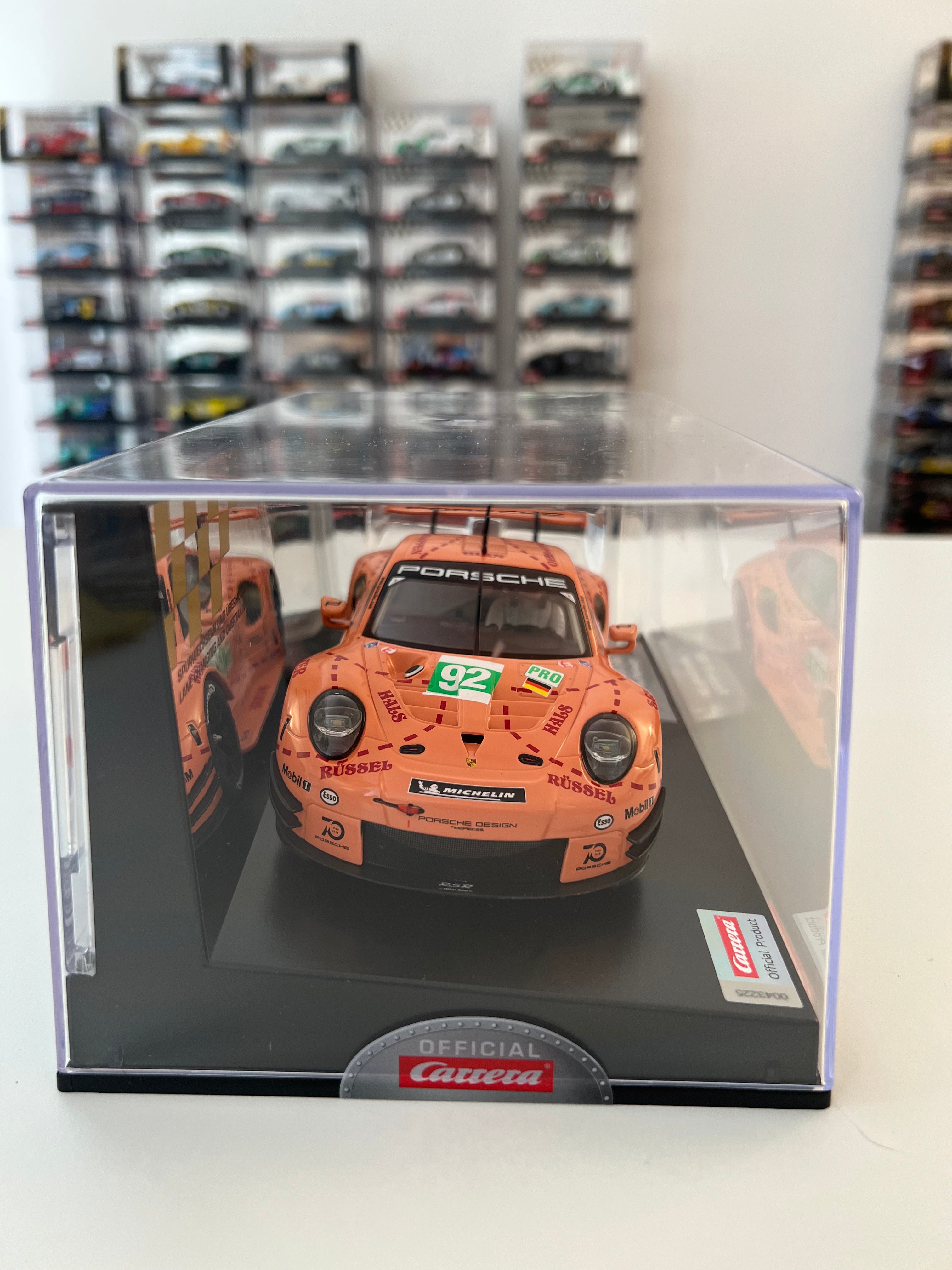 Carrera Digital 124 23886 Porsche 911 RSR (991)