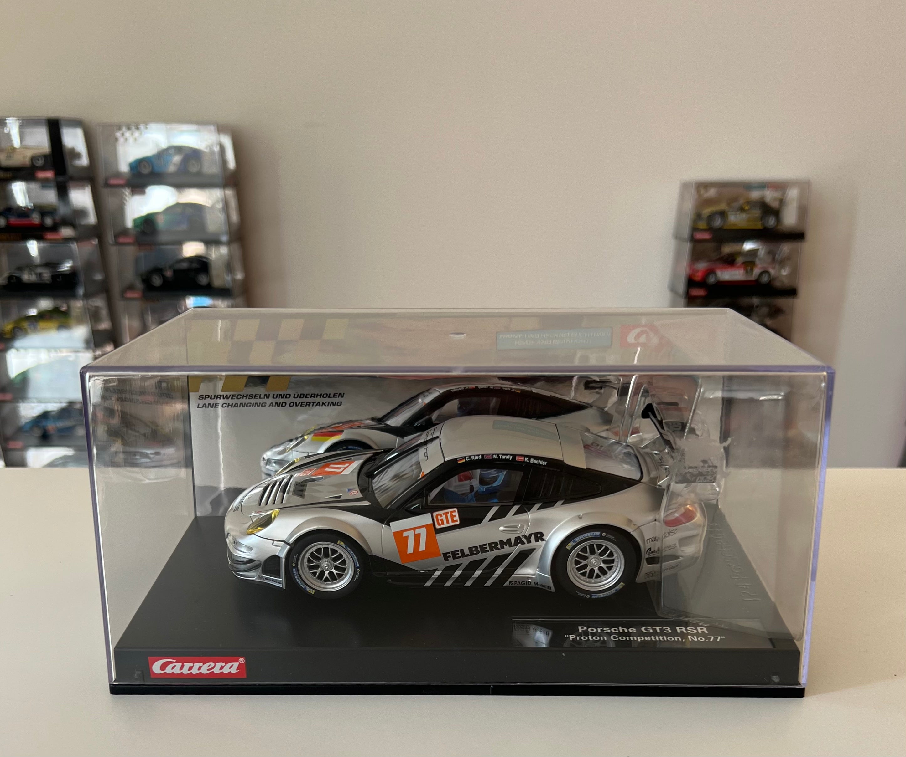 Carrera Digital 124 23835 Porsche 911 GT3 RSR